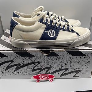 Vans from The Vault. Size 10, Navy Blue and White.